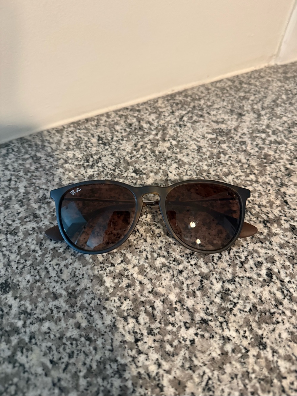 Ray-Ban Brown Round Sunglasses